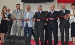 CarrefourSA yeni deposunu İzmir’de açtı