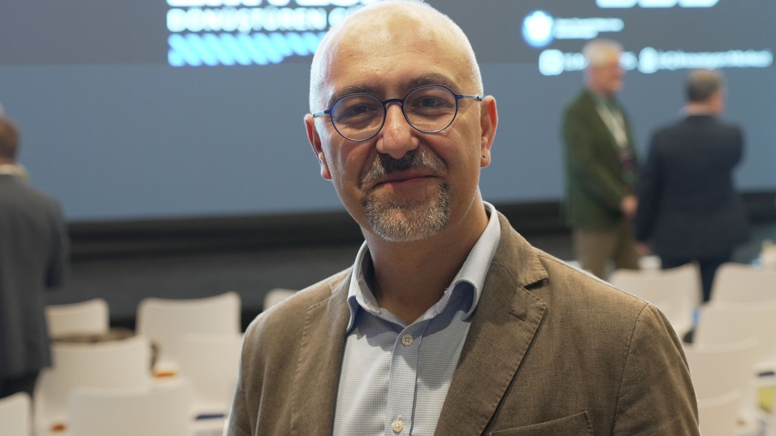 Çalışanların yüzde 55'i işlerini sürdürmek için yapay zekaya muhtaç