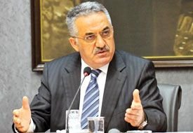 'İnşaat ve demir sektörü izlenecek'