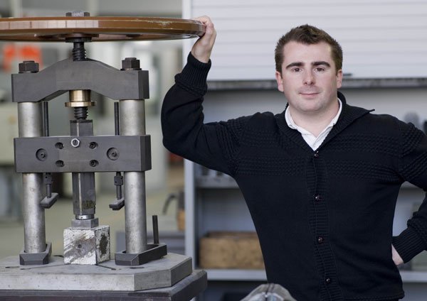  En Son HTEC, Fransa: Les Compagnons du Devoir