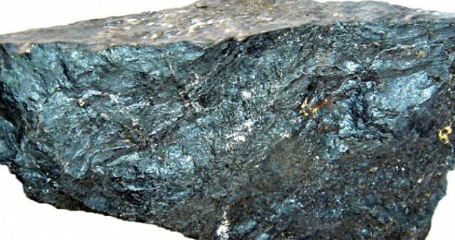 Demir fiyatları Çin'den gelen güçlü taleple rekor seviyeye yükseldi