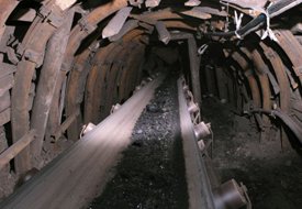 Jindal denizaşırı kaynaklar madenleri Çin fırsat kolluyor