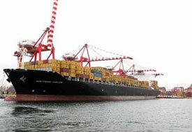 Emirlikler, Körfez'in en iyi lojistik üssü seçildi