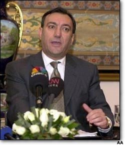 Garanti Bankası Genel Müdürü Özen, Mmk Atakaş Fabrikaları'nı İnceledi