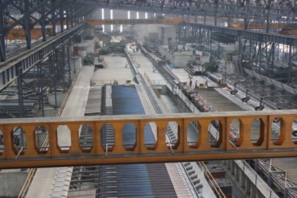 Krize Rağmen Yatırım Yaptı, İhracatta İlk 100'e Girdi