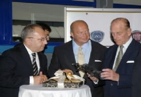 Koç, Fiat’tan teknolojik destek aldı, Türk malı oto için düğmeye bastı