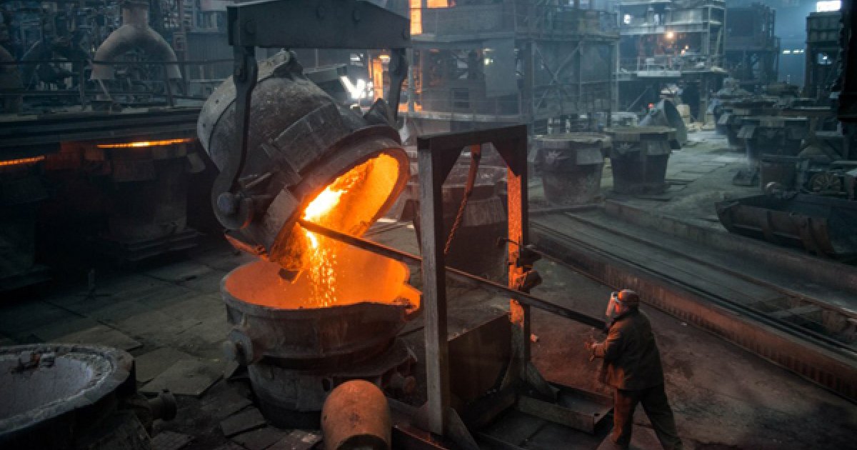 2023'te Ukrayna Demir Alaşım Sanayisi Üretimi %57.4 Azaldı