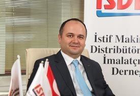 Türkiye’de yönetici çok, ara eleman yok