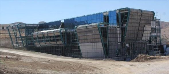 Uzay Üssü Gibi Demir Çelik Enstitüsü