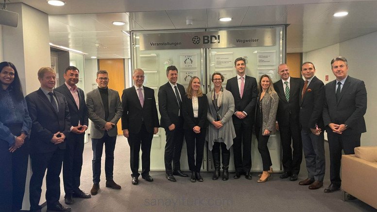 TÜSİAD Berlin ve Paris'de temaslarda bulundu