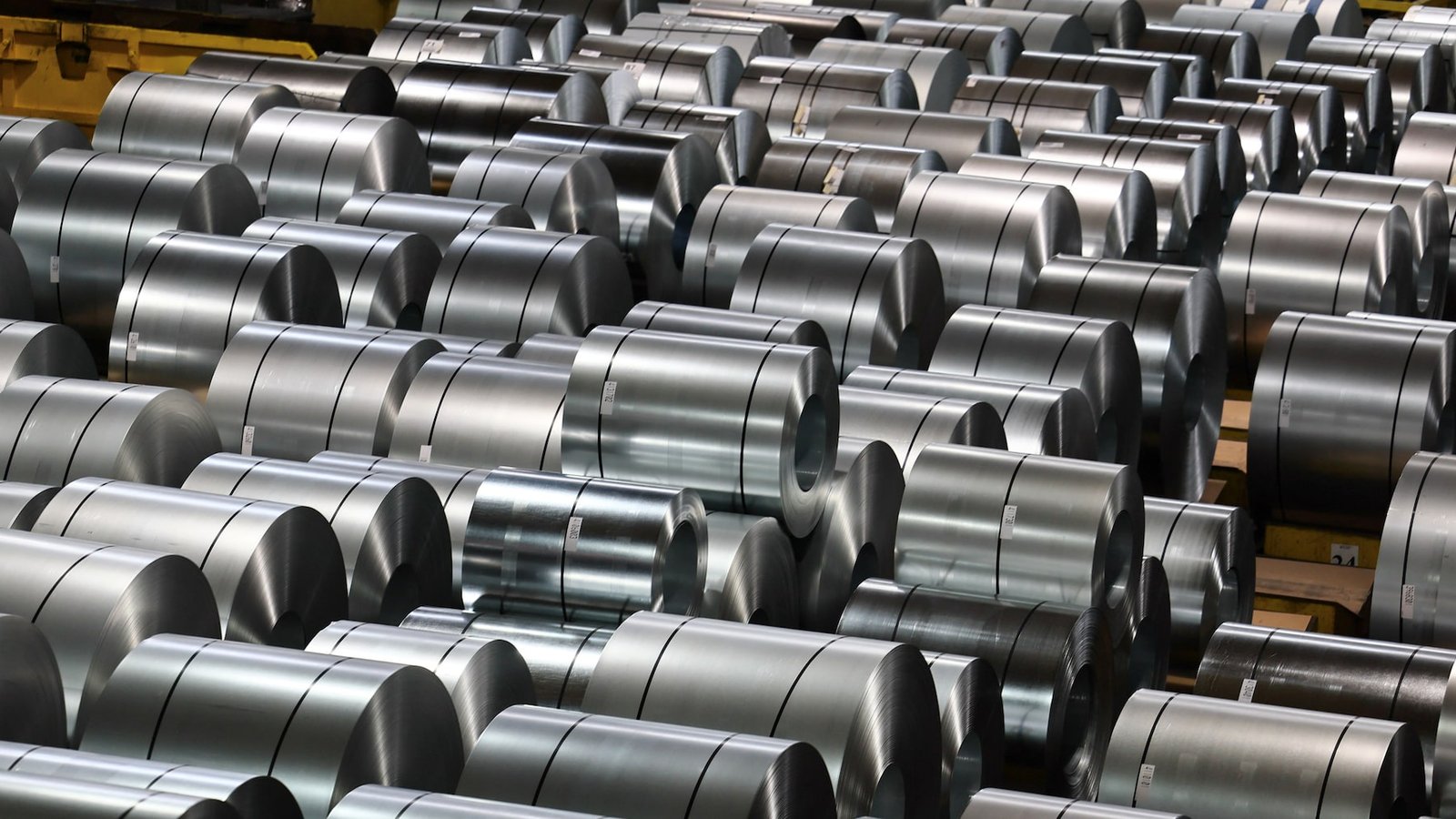 Almanya çelik ve metal işlemde ilk yarıda yüzde 3,4 daraldı