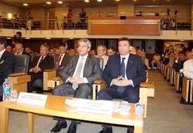 TüRKİYE YIL SONUNDA ÇİFT RAKAMLI KÜÇÜLMEYLE KARŞI KARŞIYA KALMAZ