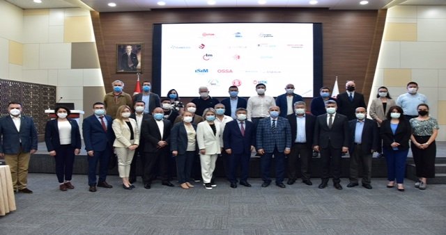 OSTİM MODELİ KIRGIZİSTAN PARLAMENTOSUNA SUNULUYOR.