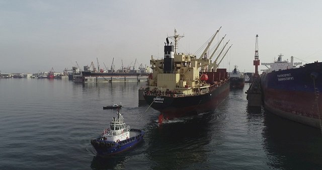 ABB Sürücülerinin Çekiş Gücünü Sağladı Zeetug: Dünyanın ilk sıfır emisyonlu ve tamamen elektrikli römorkörü