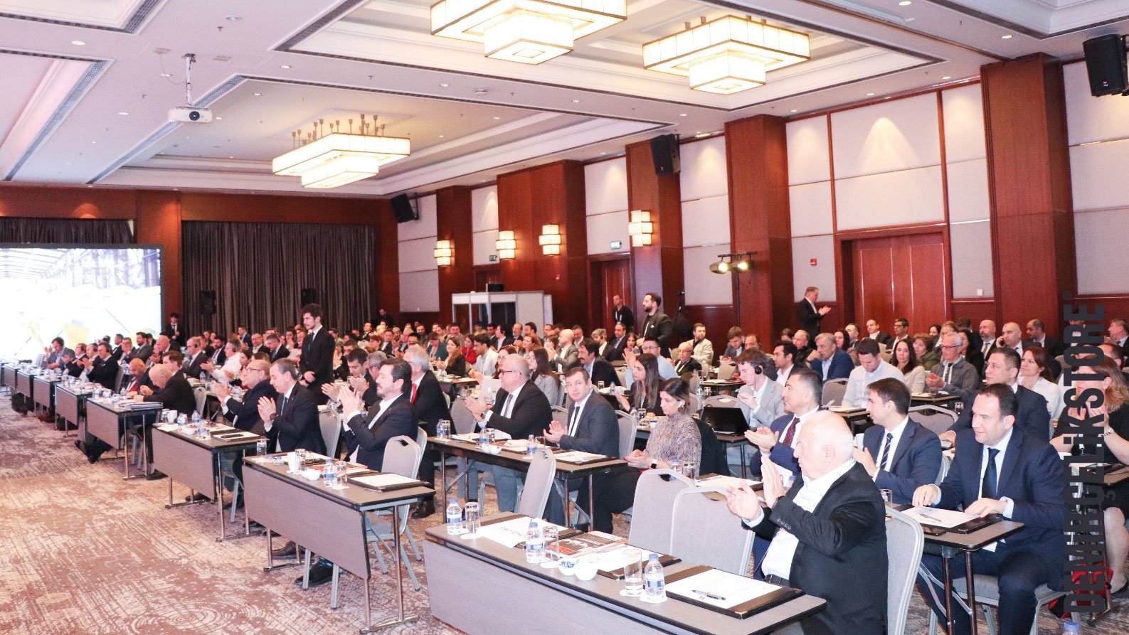 Yassı çelik sektöründe Çin’in baskısı sürüyor