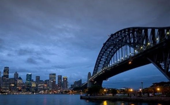 Avustralya'dan sürpriz faiz kararı