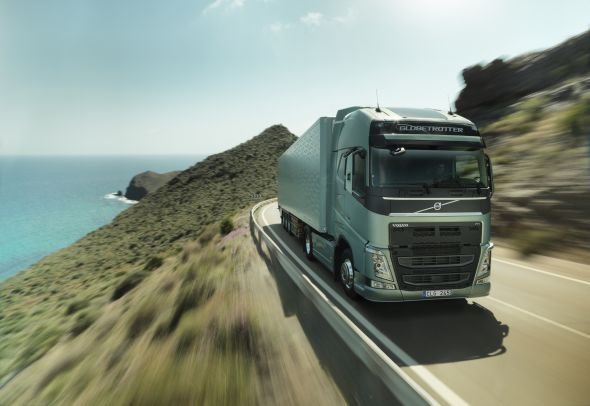 Yeni Volvo FH, taşımacılık sektöründe çıtayı yükseltiyor