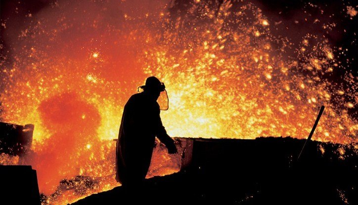 1. Demir Çelik ve Enerji Zirvesi, Aliağa Ticaret Odası'nda, uluslararası katılımla yapıldı. 