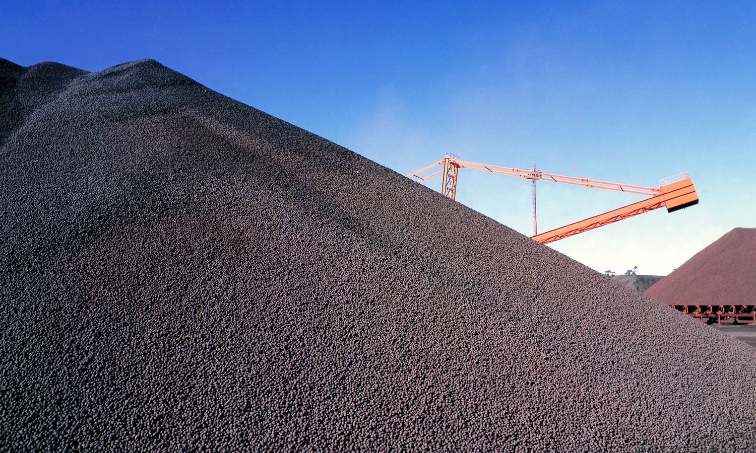 AB'den kritik hammadde adımı