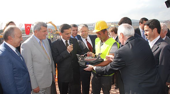 ÇOLAKOĞLU’NDAN EĞİTİME BİR DESTEK DAHA…