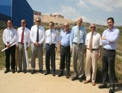  Yönetim Kurulu Üyeleri Karabük Organize Sanayi Bölgesi'nde yatırım yapacakları yeri incelediler. 