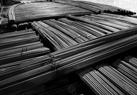 Demir fiyatları arttı, müteahhitler zorda  