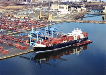 İskenderun'da krizin çıkış yolları konuşuldu