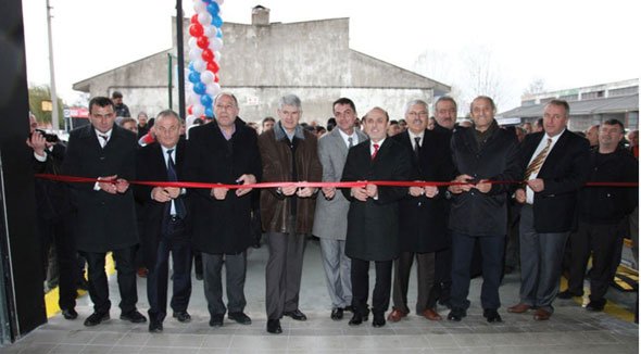 Geleceğin Yağlama Merkezi Mobil 1 Expert ile Adapazarı'na Geliyor