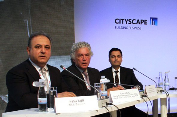 “ULUSLARARASI YATIRIMCILAR NEDEN TÜRKİYE’Yİ TERCİH EDİYOR?”