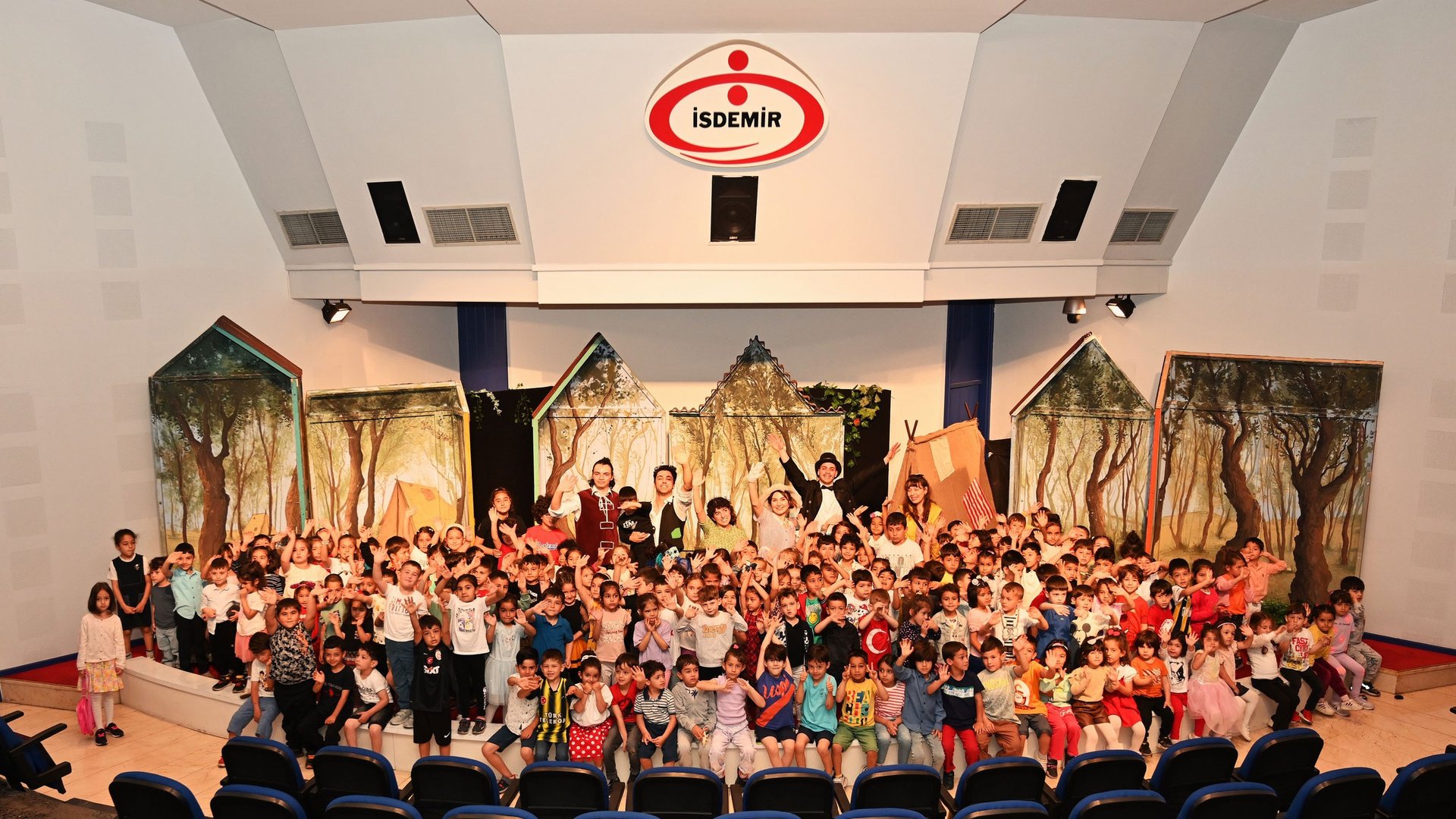 OYAK Maden Metalürji Şirketlerinde 23 Nisan coşkusu