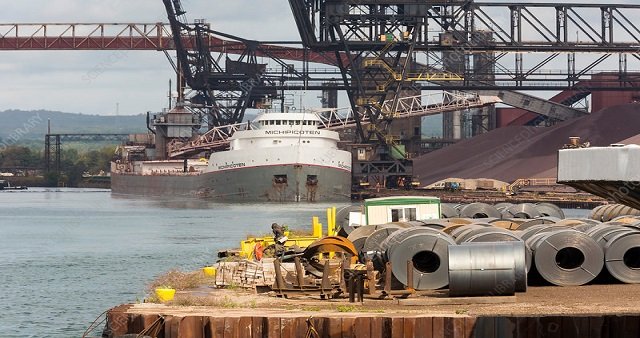 AB, çelik ithalatına uyguladığı kotayı uzatıyor