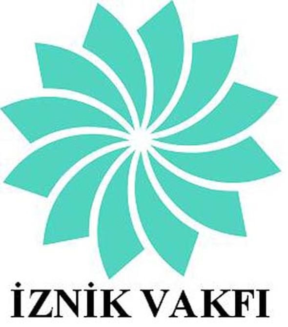 Avrupa Birliği’nin “Dünya Seramik Yolu Projesi” delegasyonun önemli temsilcileri kurucu üye İznik Vakfı’nın ev sahipliğinde Türkiye’deler