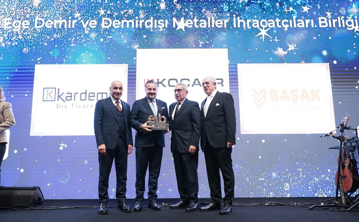 KOCAER  ÇELİK; BEŞ YENİ ÇELİK SERVİS MERKEZİ KURACAK