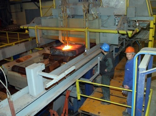 Dev Demir Çelik firmasını 26 yaşında genç aldı