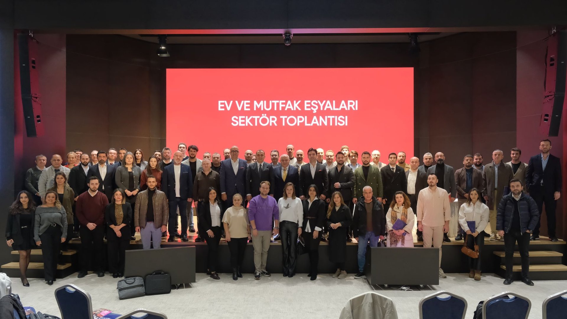EVSİD ve İDDMİB Ortak Sektör Toplantısını Gerçekleştirdi