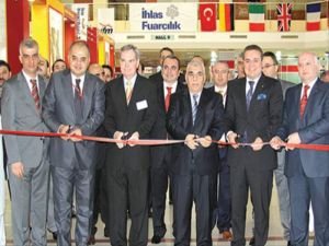 7. Uluslararası Boru ve Ek Parçaları Fuarı' CNR Expo'da açıldı.