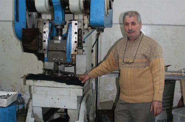 Onur Kalıp San.Tic.Ltd.Şti. Kurucusu ve Genel Müdürü Ahmet Değirmenci: Bugün makina alacak olsam, Dirinler üretiyor desinler hiç düşünmeden alırım 