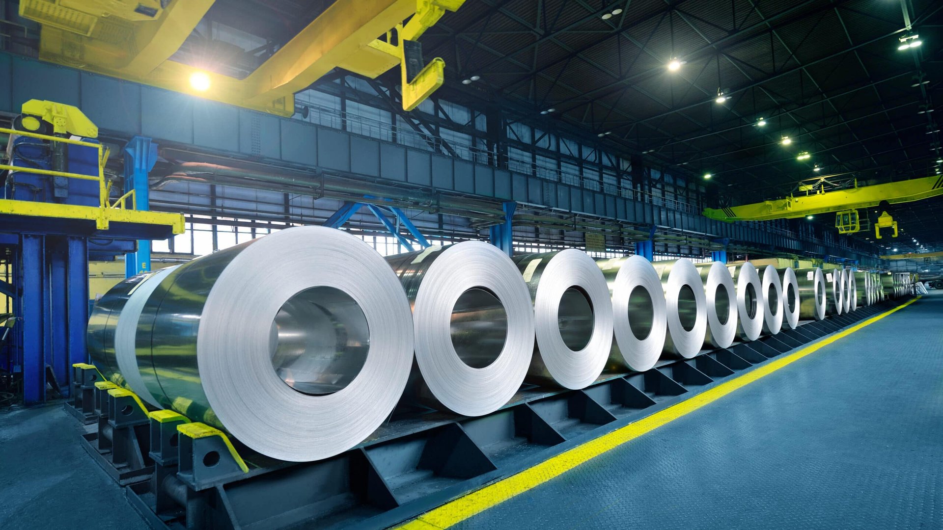 Avrupa sıcak sac fiyatları düşüşte: bölgeler arası makas 30 €/ton