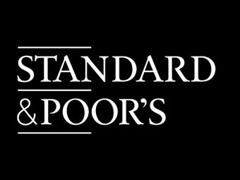 S&P, Yunanistaǹ̀̀̀̀̀̀̀ı izlemeden Çıkardı