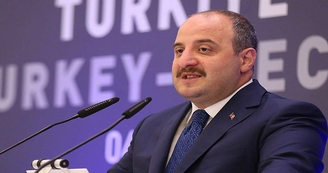 Sanayi ve Teknoloji Bakanı Mustafa Varank: Üçüncü çeyrekte Türkiye'yi güçlü büyüme oranı bekliyor