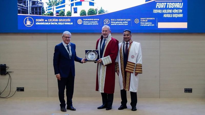 İskenderun Teknik Üniversitesi’nden Fuat Tosyalı’ya ekonomi alanında fahri doktora verildi