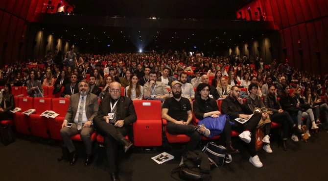 "Dönüşüm Muhteşem Olacak!" Reklam ve Pazarlama Zirvesi Başarıyla Gerçekleşti
