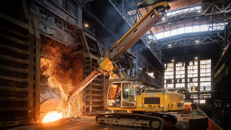 ArcelorMittal, Duisburg’da çelik üretimini Ekim 2027’de sonlandırmayı planlıyor