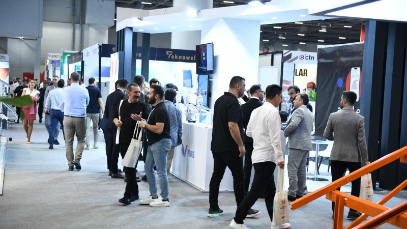 ENERJİDE YENİ YATIRIM DALGASI ANTALYA’DA MASAYA YATIRILACAK