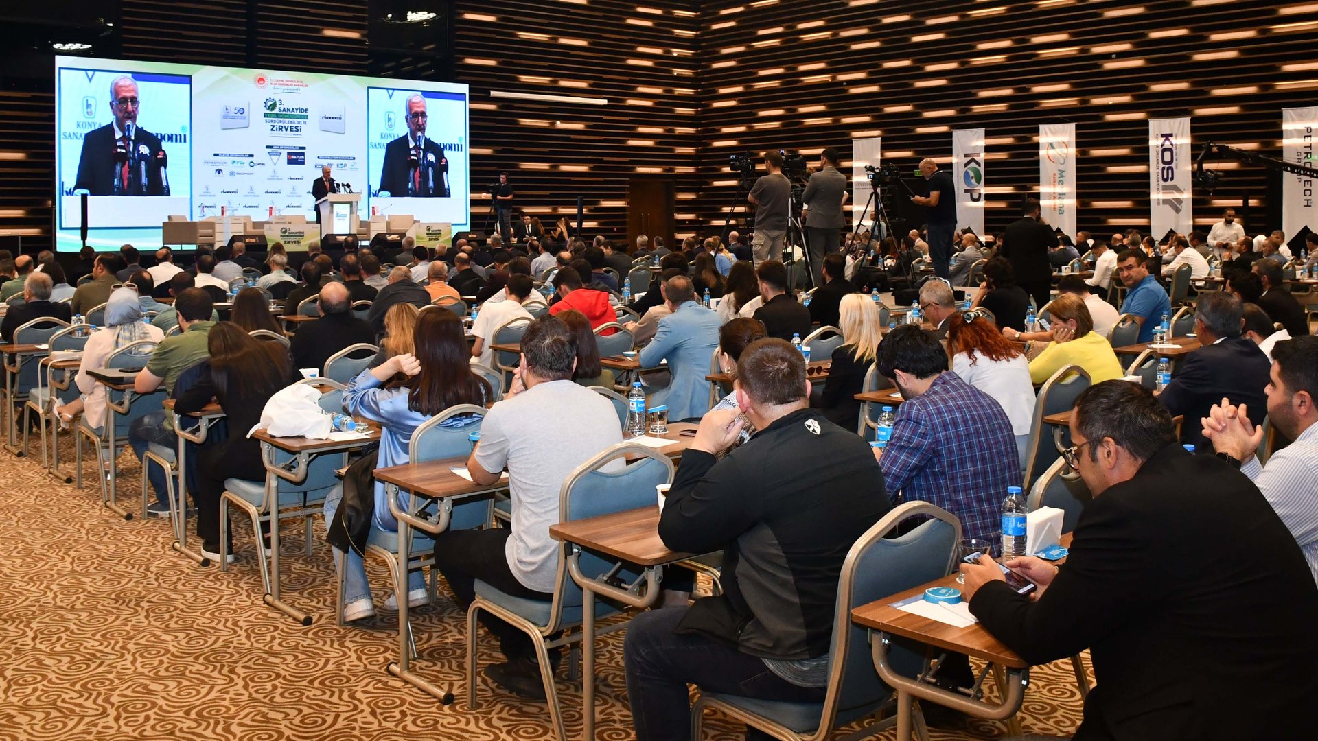 Türkiye’nin en büyük yeşil sanayi zirvesi, Konya’da gerçekleştirildi