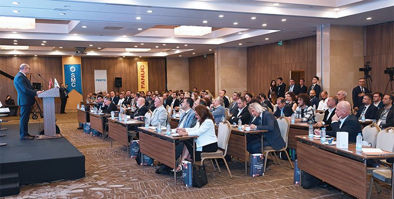 Türkiye Robotik ve Otomasyon Zirvesi tüm sektörü bir araya getirdi