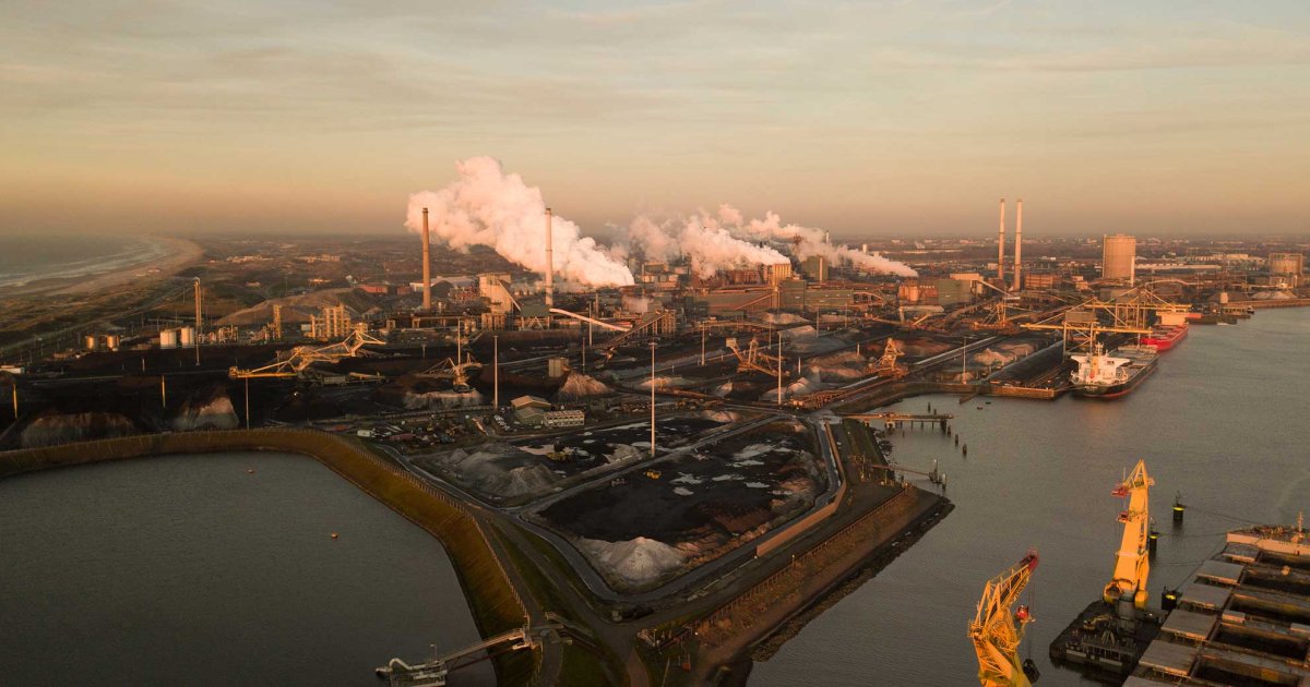 2023'te Tata Steel IJmuiden'ın Altıncı Yüksek Fırının Kapatılması Hollanda'nın Çelik Üretiminde Düşüşe Neden Oldu