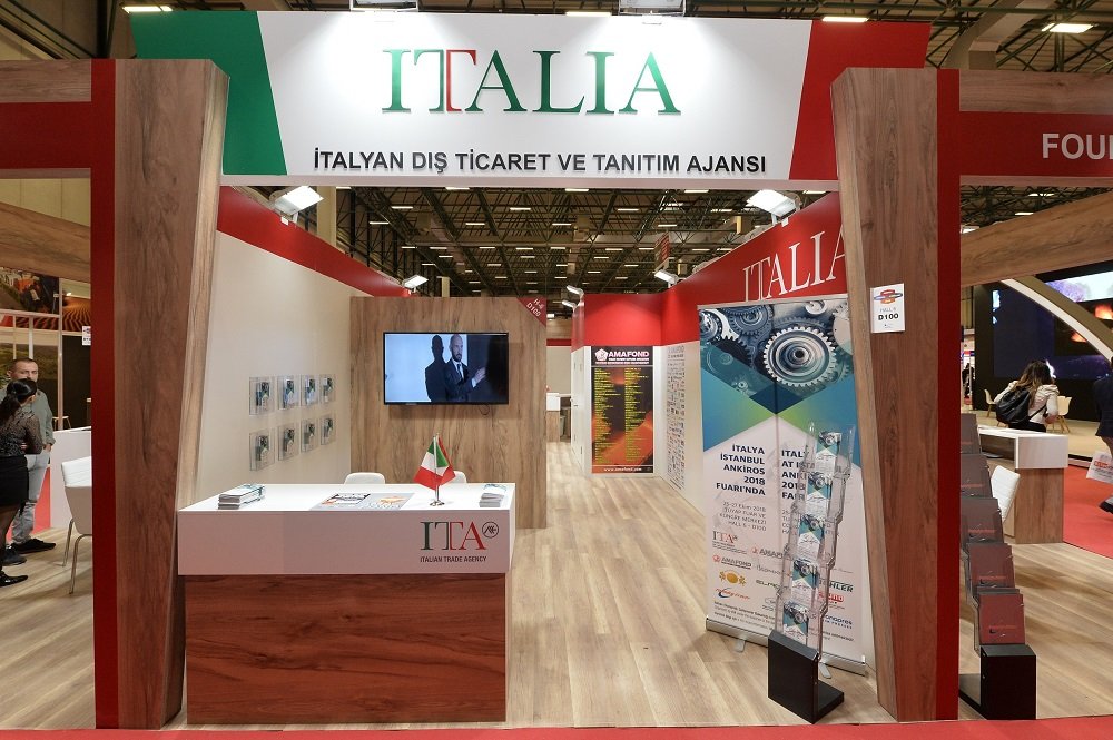 İtalyan metalci'lerden İstanbul çıkarması