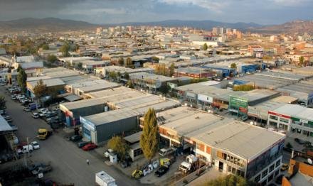 OSTİM de yönetim birbirine girdi