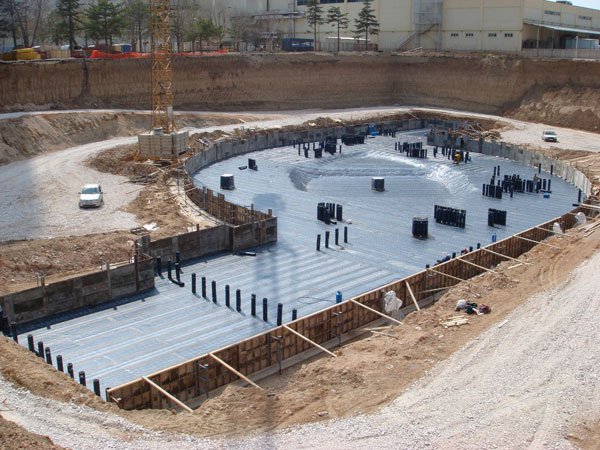 SU YALITIMI YAPILMAMIŞ BİNALAR 10 YIL SONRA ÇÜRÜMEYE BAŞLIYOR